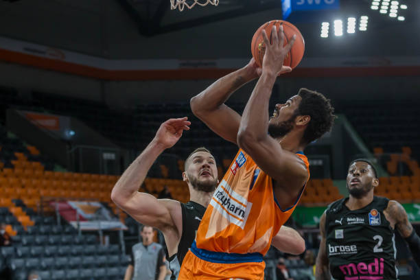 体育法官 体育法官