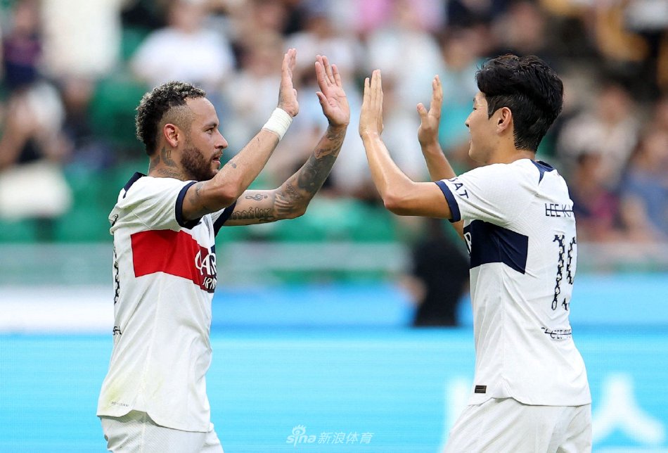 了足够的自 了足够的自