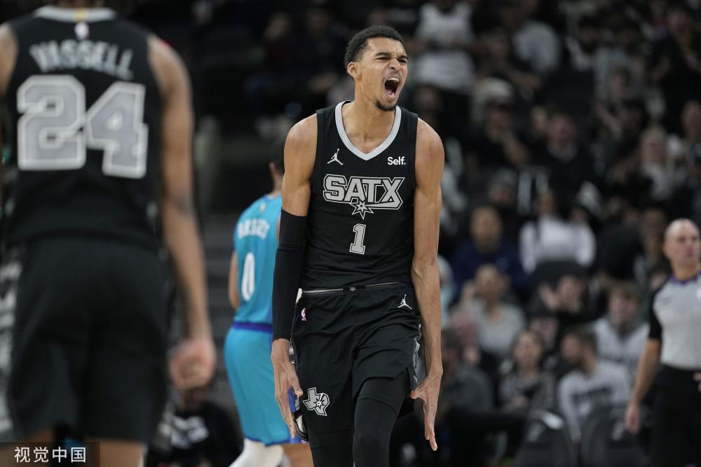 在她的带领 在她的带领